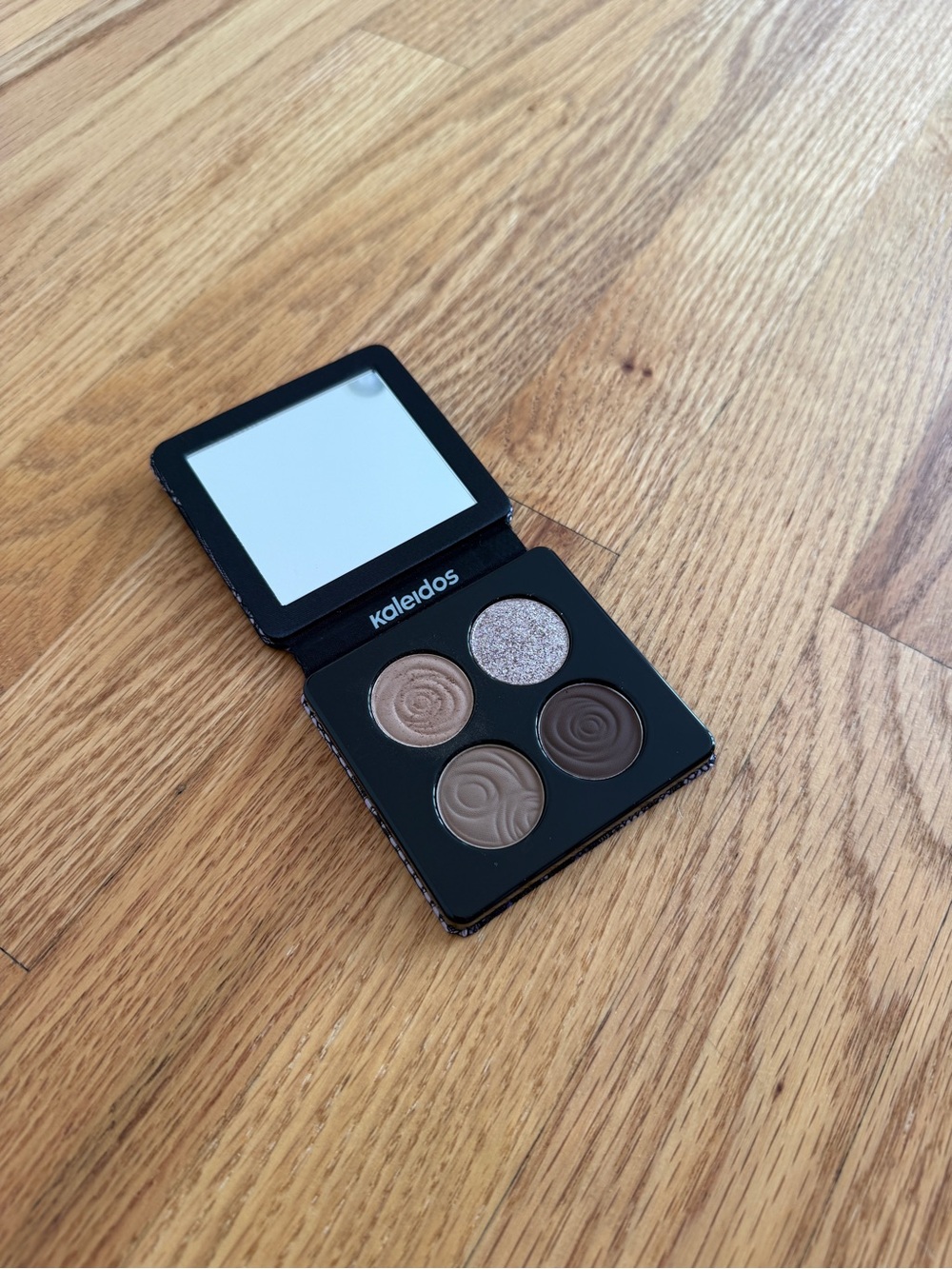 Kaleidos eyeshadow palette Cold Brew